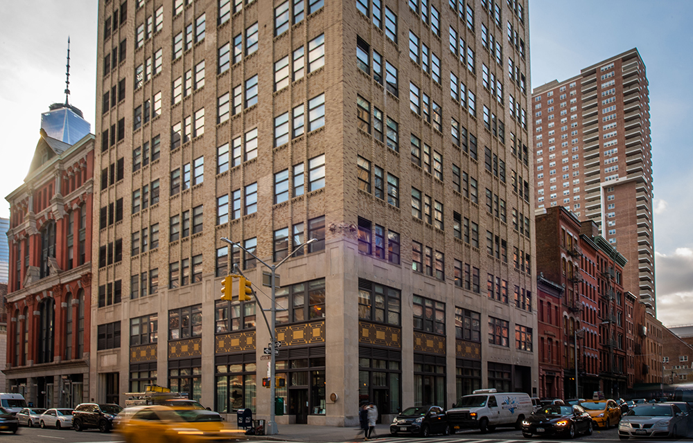Olshan Properties negotiates  65,465 s/f of leases at 99 Hudson St.